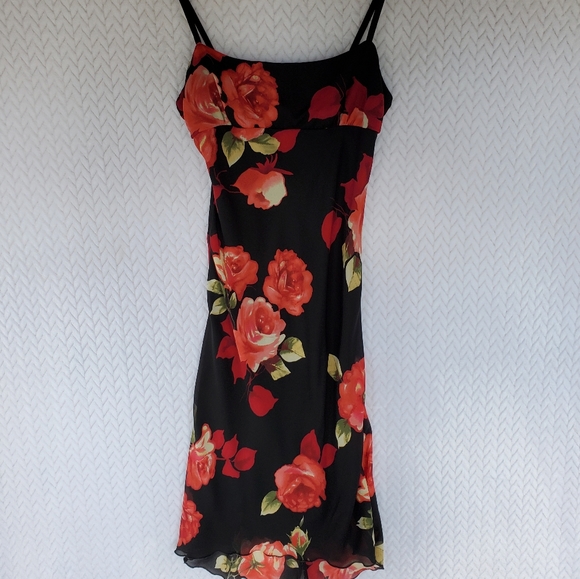 SOLD Necessary Objects Black Red Floral Dress Sz M - Picture 5 of 10